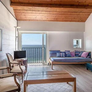  Appartement Vue En Famille A Cinq A